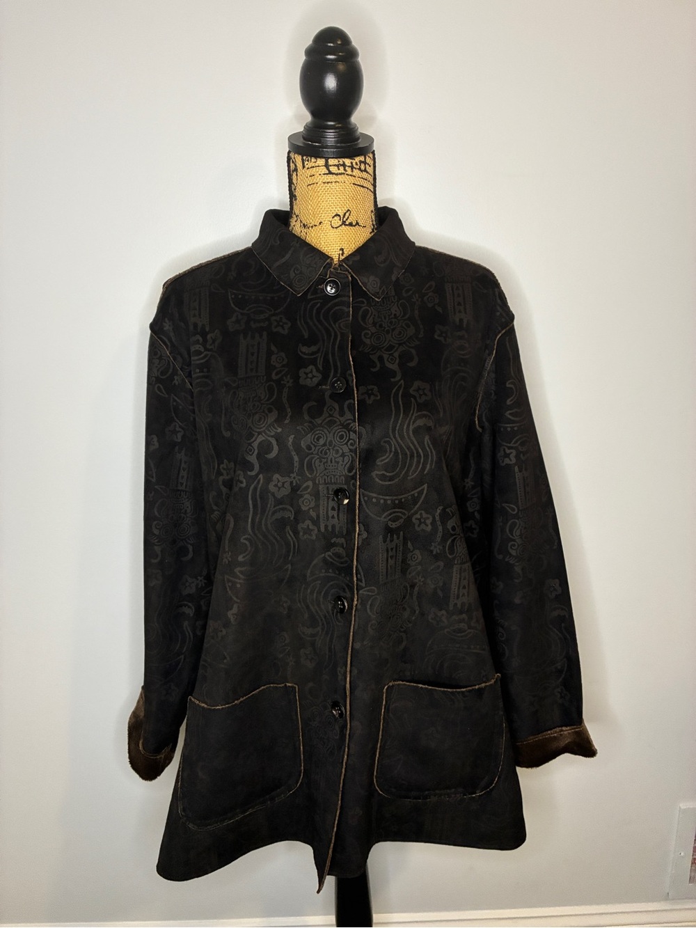 Chico's Brown Embossed Blazer with Subtle Pattern and Fur Lining